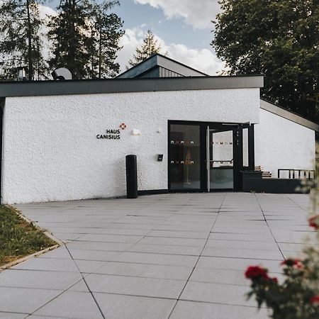 Hotel Bildungshaus St. Michael Matrei am Brenner Exterior foto