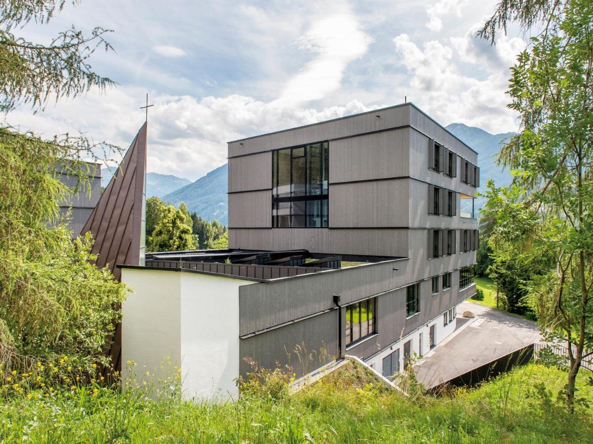 Hotel Bildungshaus St. Michael Matrei am Brenner Exterior foto